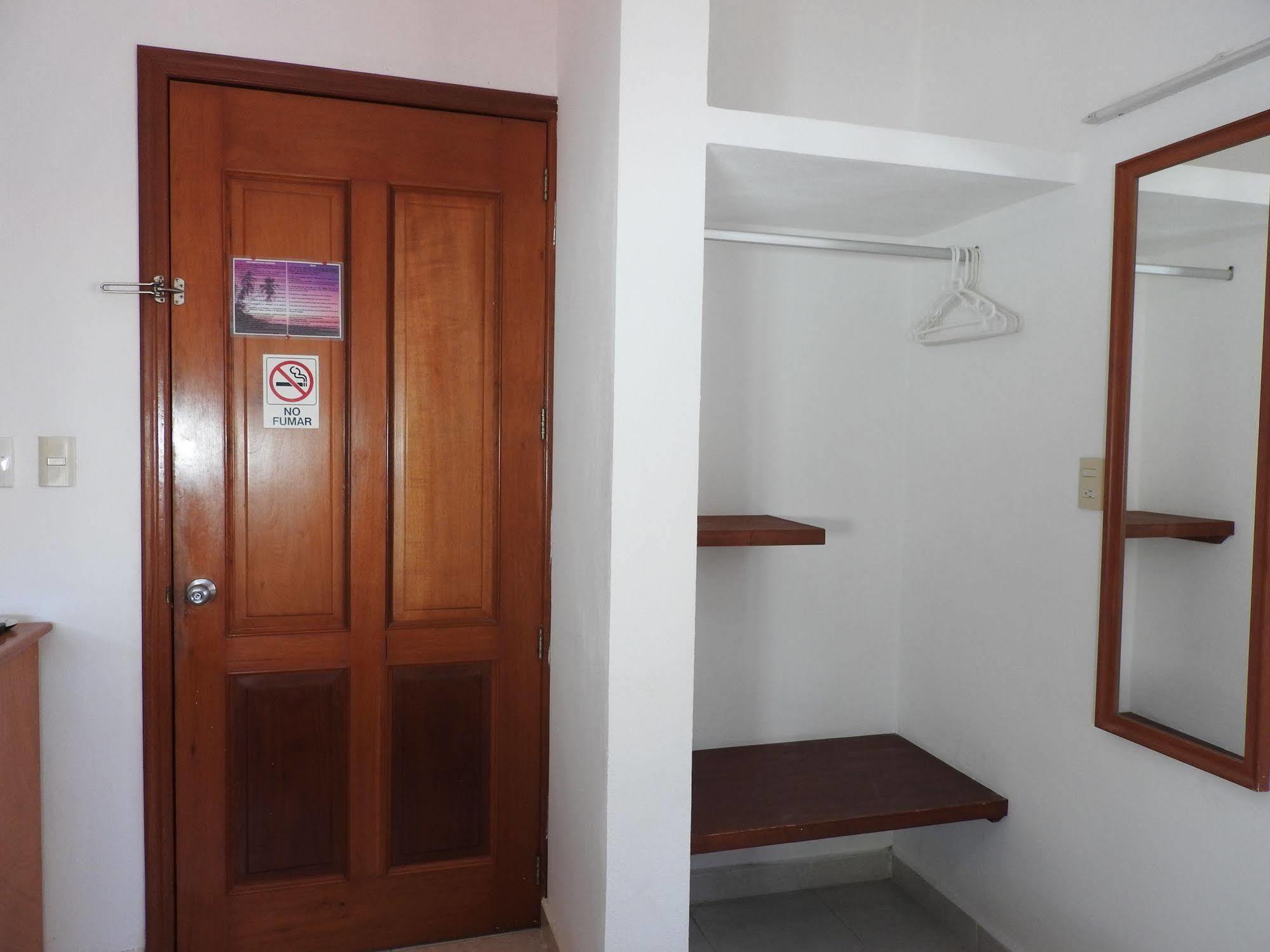Hotel Xbulu-Ha Isla Mujeres Zewnętrze zdjęcie